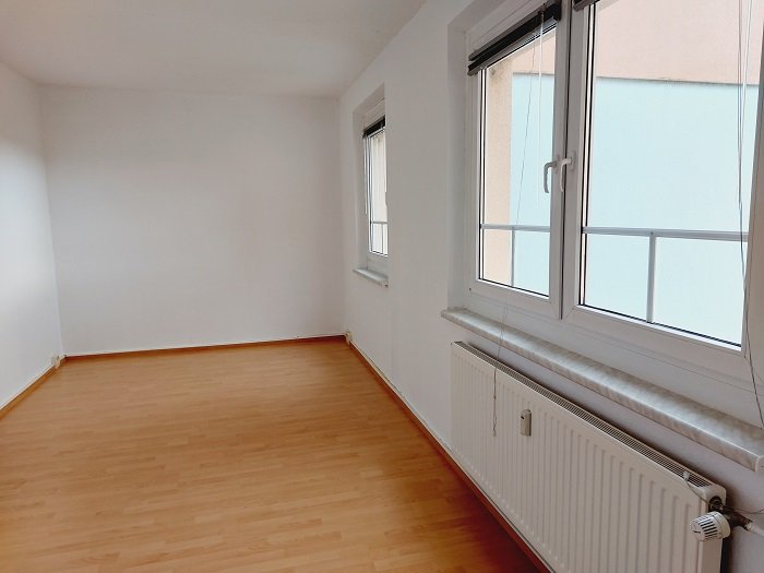 4 Raumwohnung mit Balkon in der 5 Etage - schnell sein lohnt sich 4 Raumwohnung mit Balkon in der 5 Etage - schnell sein lohnt sich