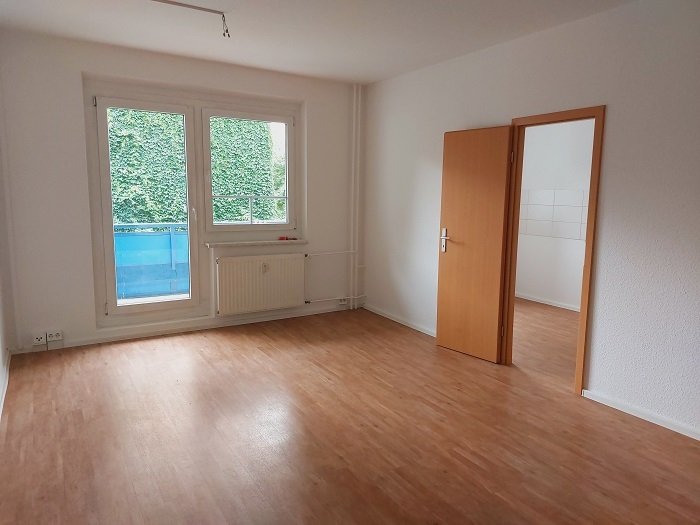 3 Raumwohnung in der 1 Etage mit Balkon 3 Raumwohnung in der 1 Etage mit Balkon