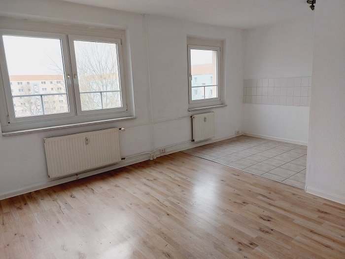 1 Raumwohnung im Grünen mit guter Anbindung in die Innenstadt 1 Raumwohnung im Grünen mit guter Anbindung in die Innenstadt