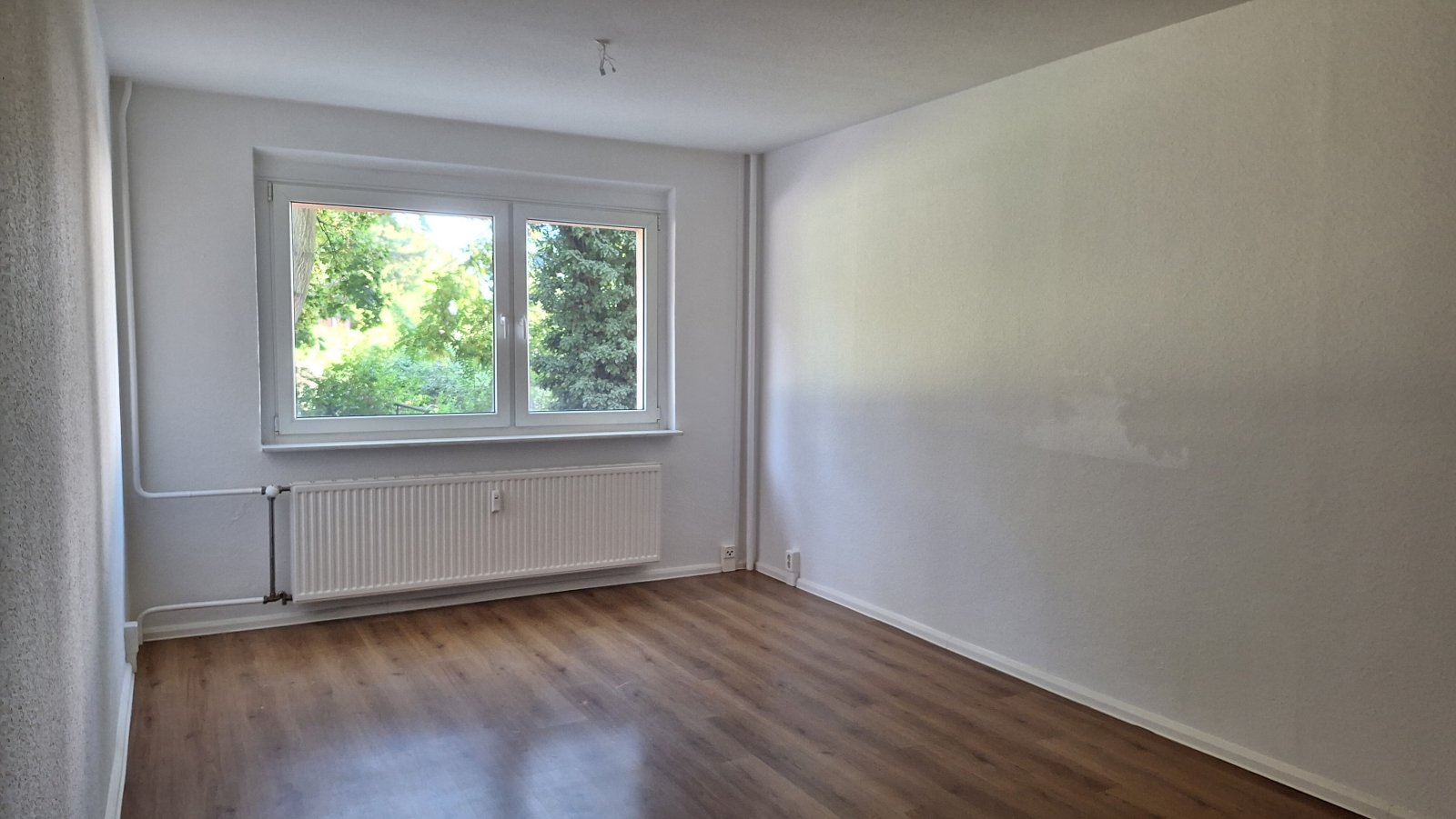 frisch für Sie hergerichtet - tolle 3 Raumwohnung ganz schick frisch für Sie hergerichtet - tolle 3 Raumwohnung ganz schick