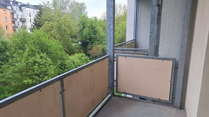 seniorengerechte 1,5 Raumwohnung mit Balkon und Duschbad seniorengerechte 1,5 Raumwohnung mit Balkon und Duschbad
