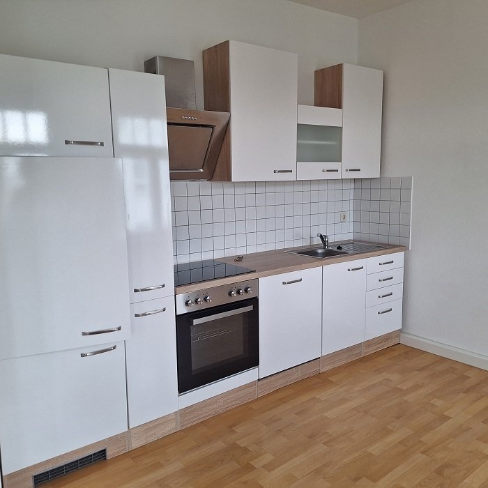 gemütliche Dachgeschosswohnung mit Einbauküche und einen Monat Kaltmietfrei!! gemütliche Dachgeschosswohnung mit Einbauküche und einen Monat Kaltmietfrei!!