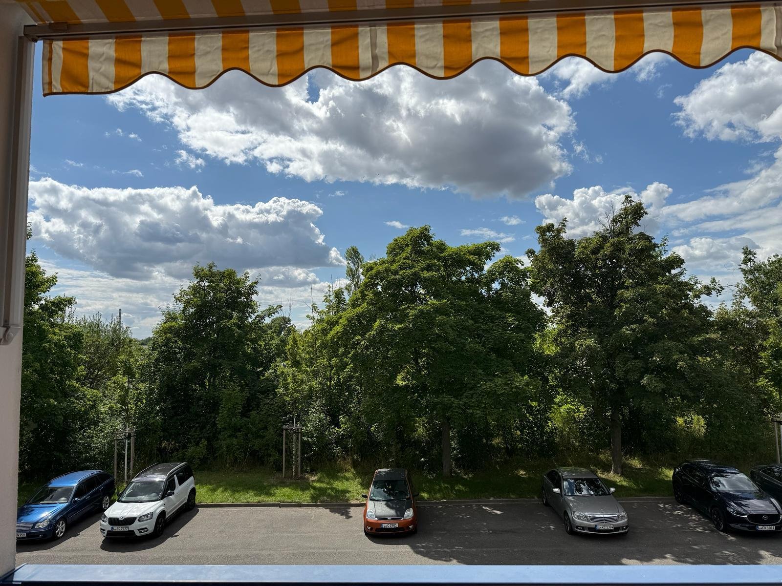 3 Raumwohnung in der 1 Etage mit Balkon 3 Raumwohnung in der 1 Etage mit Balkon
