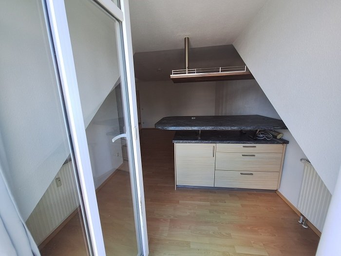 wunderbare Dachgeschosswohnung inkl EBK, Balkon und Lift wunderbare Dachgeschosswohnung inkl EBK, Balkon und Lift