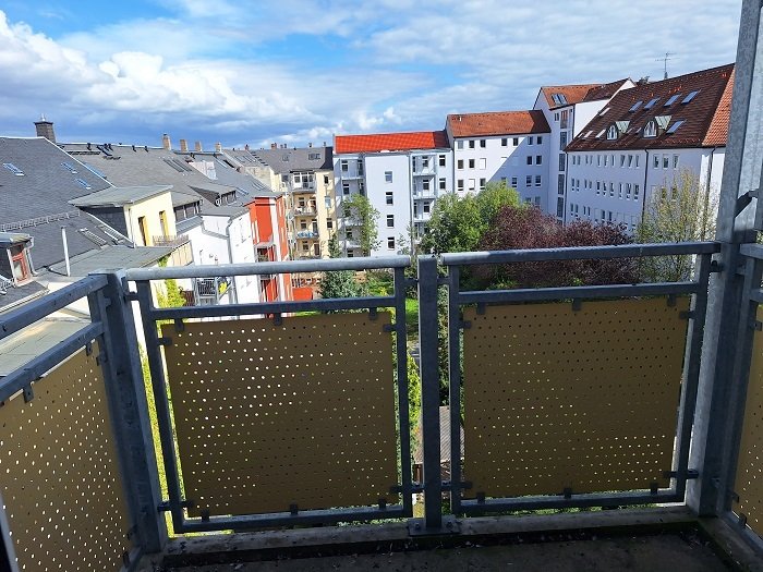 1 Raumwohnung mit Balkon 1 Raumwohnung mit Balkon